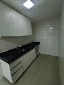 Apartamento com 3 Quartos para alugar, 85m² no Setor Habitacional Vicente Pires, Brasília