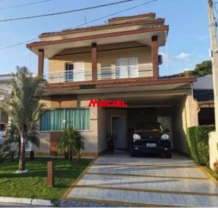 Casa de Condomínio com 3 Quartos à venda, 227m² no Jardim Crystal Park, Jacareí