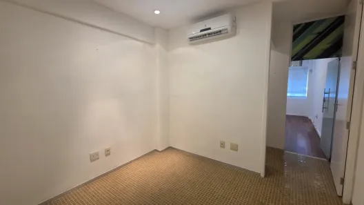 Sala Comercial à venda, 26m² no Praia do Suá, Vitória