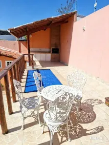 Casa com 3 Quartos para alugar, 280m² no Praia do Pecado, Macaé