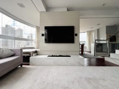 Cobertura com 4 Quartos à venda, 240m² no Centro, Balneário Camboriú
