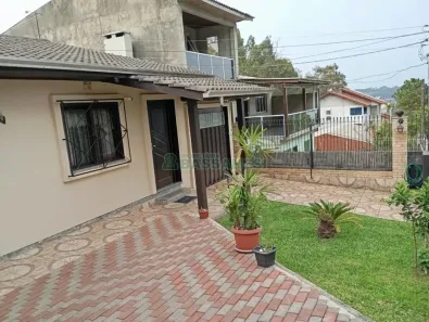 Casa com 3 Quartos à venda, 288m² no Charqueadas, Caxias do Sul