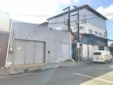 Galpão/Depósito/Armazém para alugar, 145m² no Centro, Caucaia
