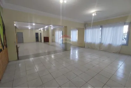 Prédio Comercial com 1 Quarto para alugar, 140m² no Vila Eunice Nova, Cachoeirinha