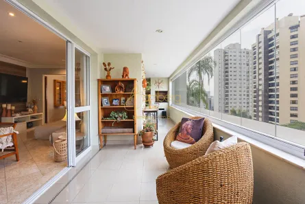 Apartamento com 4 Quartos à venda, 250m² no Vila Suzana, São Paulo