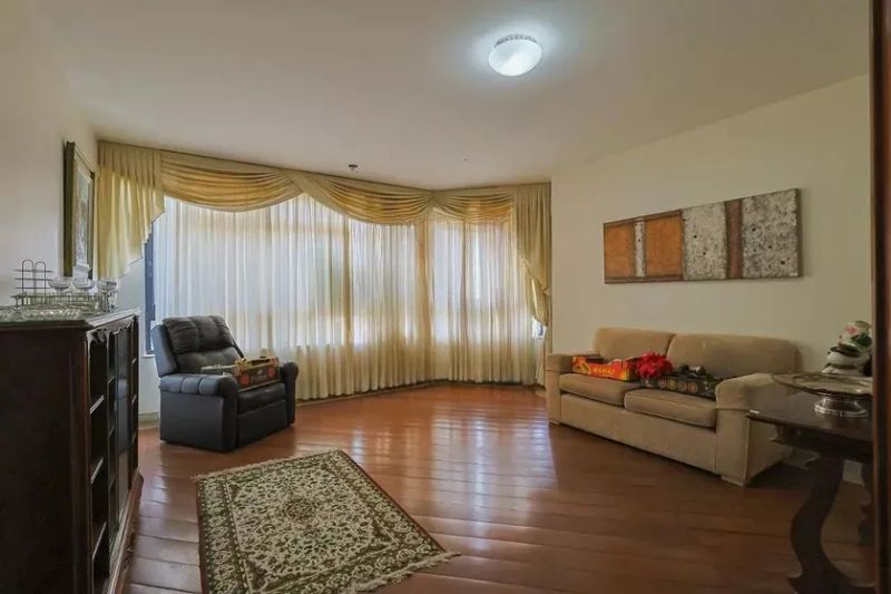 Apartamento com 4 quartos — Serra, Belo Horizonte