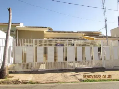 Casa com 3 Quartos à venda, 266m² no Jardim Cuiabá, Cuiabá