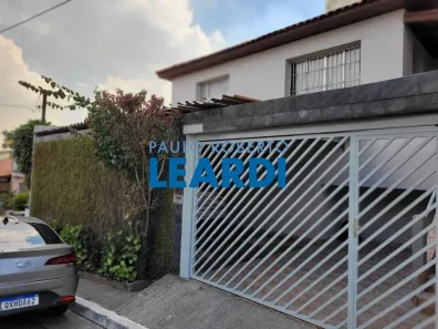 Sobrado com 4 Quartos à venda, 136m² no Vila Picinin, São Paulo