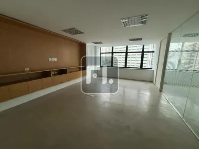 Sala Comercial para alugar, 245m² no Vila Olímpia, São Paulo