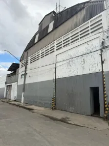 Ponto Comercial para alugar, 1000m² no Piratininga, Osasco