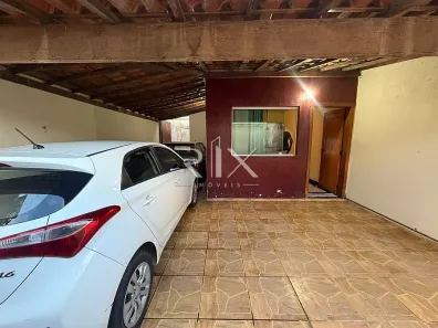 Casa com 3 Quartos à venda, 180m² no Lúcio de Abreu, Contagem