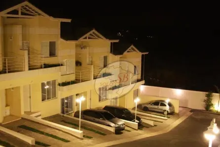 Sobrado com 3 Quartos à venda, 119m² no Villa Verde, Franco da Rocha