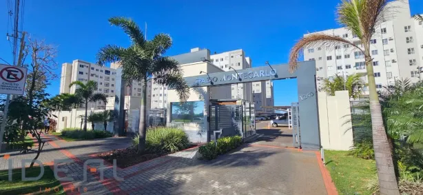 Apartamento com 2 Quartos para alugar, 43m² no Jardim América, Maringá