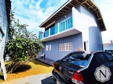 Sobrado com 4 Quartos à venda, 171m² no Suarão, Itanhaém