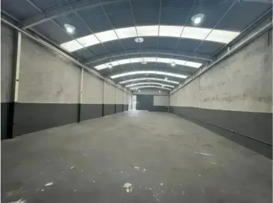 Galpão/Depósito/Armazém para alugar, 300m² no Jardim Diamante, São José dos Campos