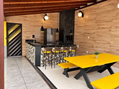 Casa com 3 Quartos à venda, 190m² no Carmari, Nova Iguaçu