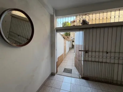 Casa com 2 Quartos para alugar, 60m² no Itapuã, Vila Velha