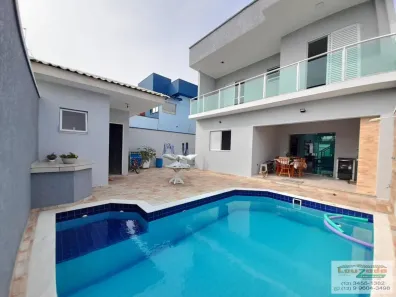Sobrado com 4 Quartos à venda, 208m² no Estância São José, Peruíbe