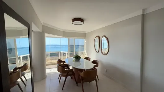 Apartamento com 3 Quartos para alugar, 116m² no Centro, Balneário Camboriú