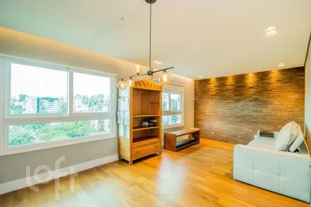Apartamento com 2 Quartos à venda, 81m² no Moinhos de Vento, Porto Alegre