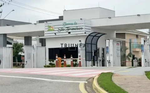 Casa de Condomínio com 3 Quartos à venda, 200m² no Cajuru do Sul, Sorocaba
