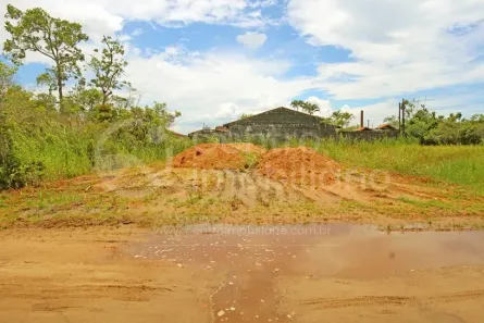 Lote/Terreno à venda, 380m² no Jardim Sao Luis, Peruíbe
