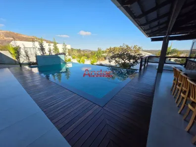 Casa com 4 Quartos à venda, 400m² no Solar do Madeira, Contagem