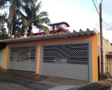 Casa com 3 Quartos à venda, 220m² no Vila Lageado, São Paulo