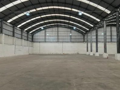 Galpão/Depósito/Armazém para alugar, 2500m² no Arujá, São José dos Pinhais
