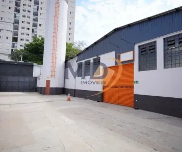 Galpão/Depósito/Armazém para alugar, 3180m² no Vila Anastácio, São Paulo