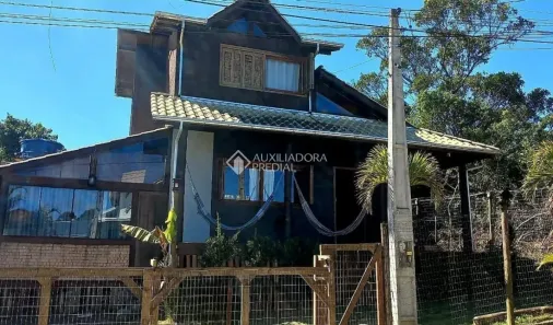 Casa com 2 Quartos à venda, 130m² no Ibiraquera, Imbituba