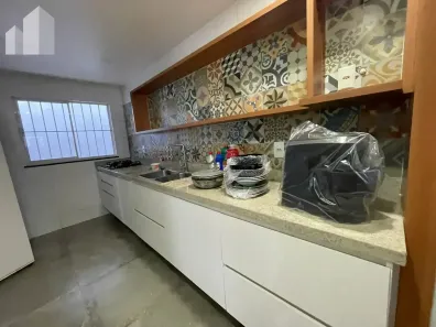 Casa com 3 Quartos à venda, 216m² no Caonze, Nova Iguaçu