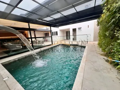 Casa de Condomínio com 4 Quartos à venda, 335m² no Glória, Macaé
