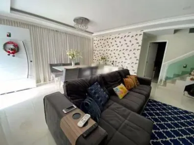 Casa com 4 Quartos à venda, 270m² no Conjunto Residencial Redenção, Nova Iguaçu