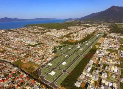 Lote/Terreno à venda, 327m² no Nova Palhoça, Palhoça