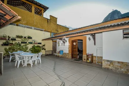 Casa com 4 Quartos à venda, 370m² no Humaitá, Rio de Janeiro