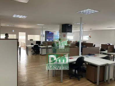 Galpão/Depósito/Armazém à venda, 3991m² no Luz, São Paulo