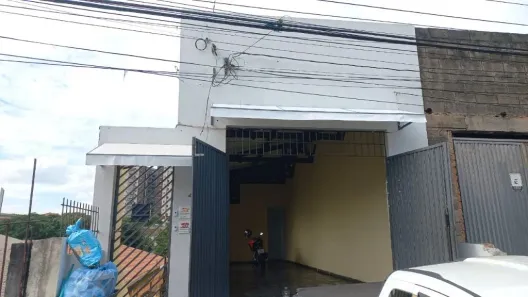 Sobrado com 3 Quartos à venda, 130m² no Jardim Alvinópolis, Atibaia