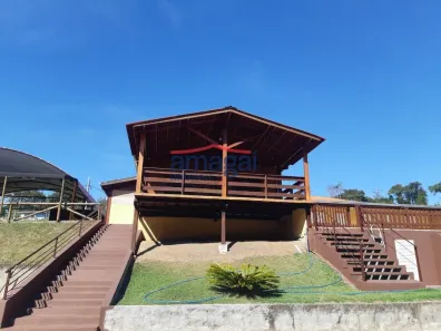 Fazenda/Sítio com 11 Quartos à venda, 700m² no Lambari, Guararema