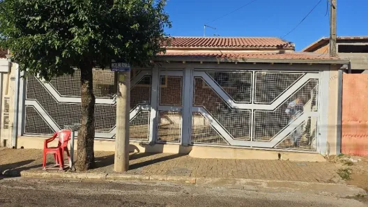 Casa com 3 Quartos à venda, 200m² no Paulista, Marília