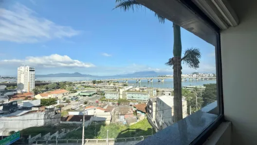 Apartamento com 4 Quartos à venda, 161m² no Centro, Florianópolis