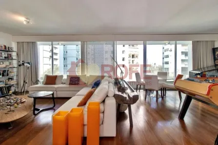 Apartamento com 3 Quartos à venda, 200m² no Jardim Paulista, São Paulo