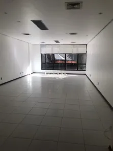Sala Comercial para alugar, 57m² no Moinhos de Vento, Porto Alegre