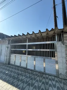 Casa com 2 Quartos para alugar, 80m² no Ocian, Praia Grande