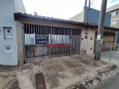 Casa com 3 Quartos para alugar, 147m² no Vila Brasília, São Carlos