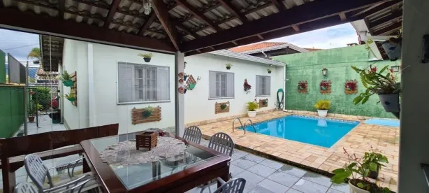 Casa com 3 Quartos à venda, 180m² no Jardim Dona Carmela, Atibaia