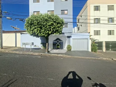 Apartamento com 3 Quartos para alugar, 89m² no Saraiva, Uberlândia