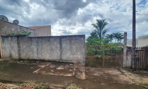 Lote/Terreno à venda, 250m² no Colinas, Londrina