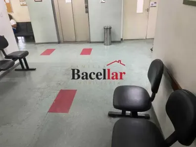 Prédio Comercial com 7 Quartos à venda, 435m² no Penha, Rio de Janeiro