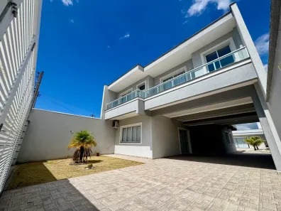 Sobrado com 5 Quartos à venda, 321m² no Guaratuba, Guaratuba